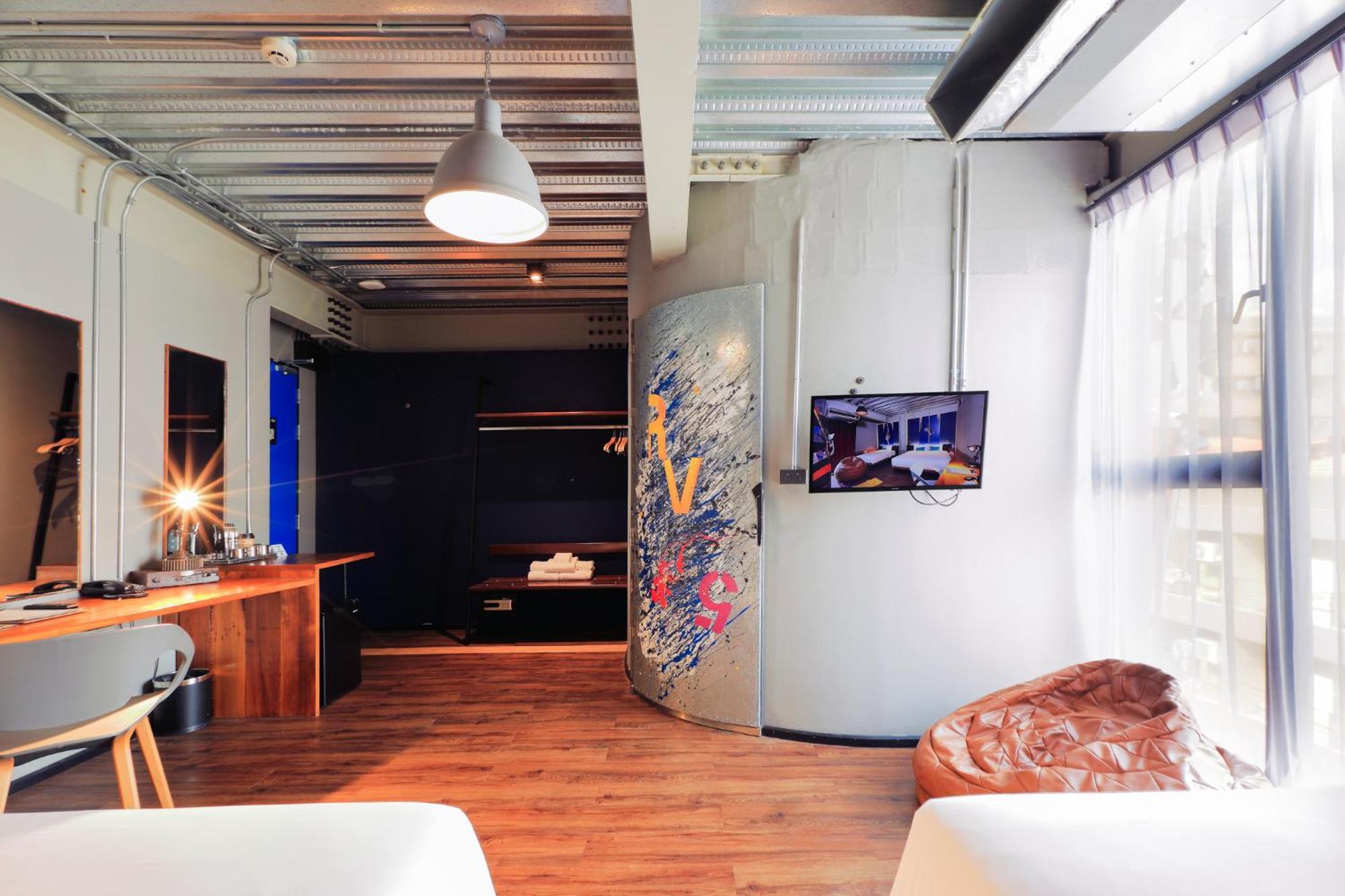 Superior Triple Room