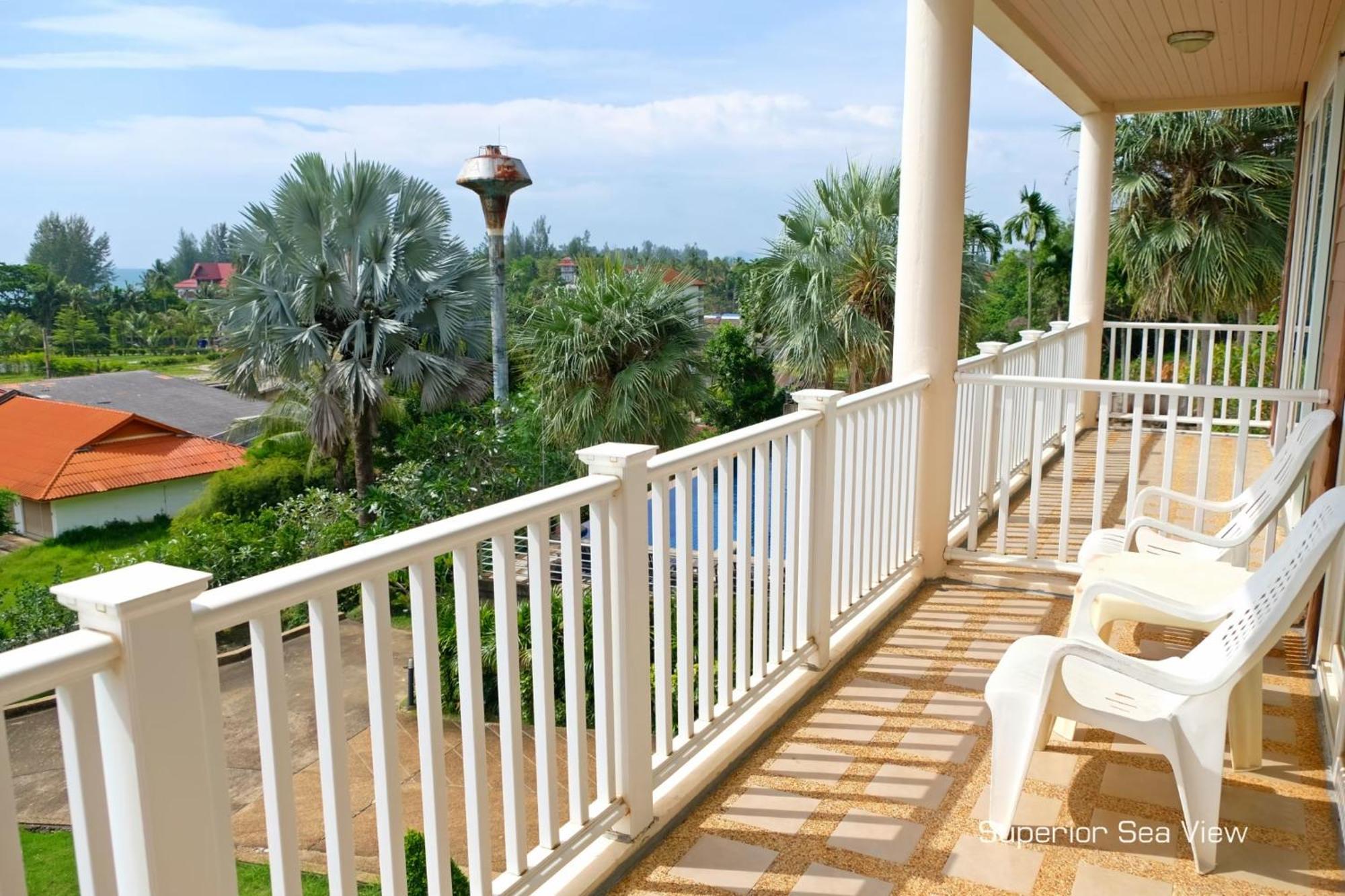 Superior Double or Twin Room with Sea View