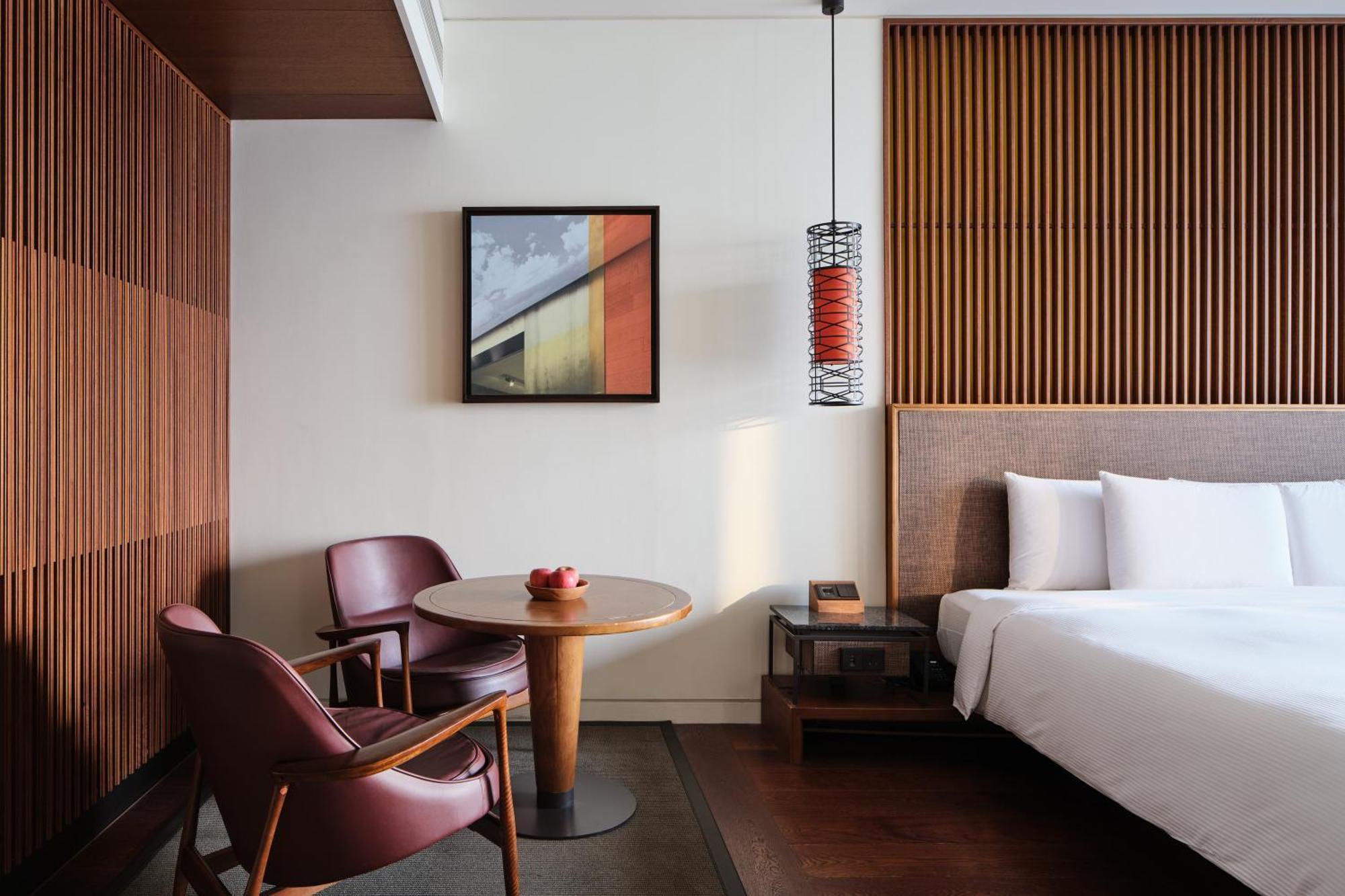 Cabin B Ocean View King Bed-Long Stay (4 nights), KRW 50,000 F&B Credit per night