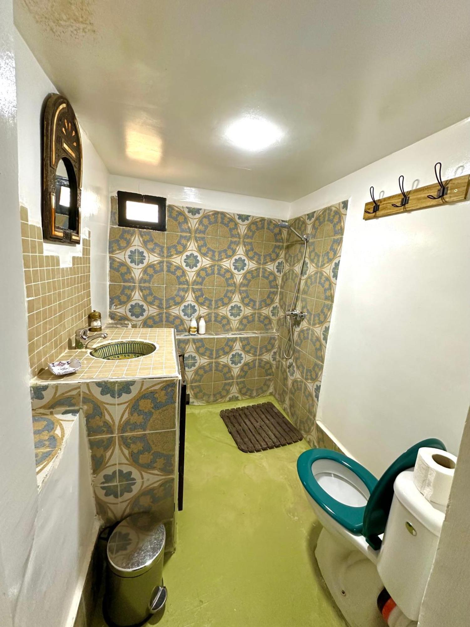 Suite (2 Adults + 2 Children)