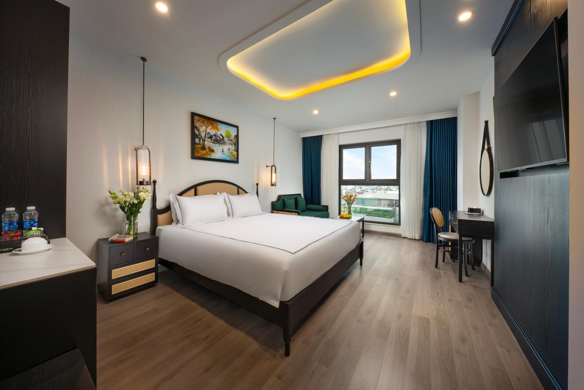 Double or Twin Room with City View