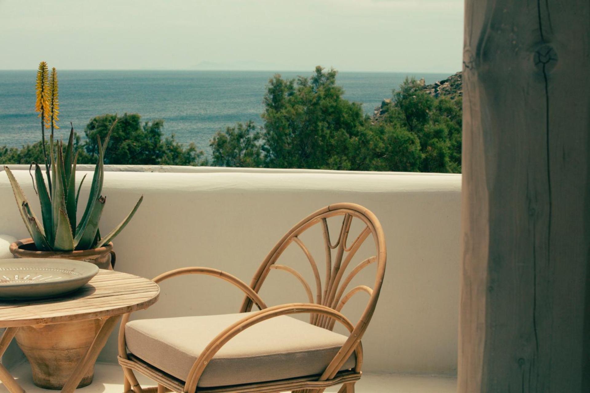 Corner Suite Sea View