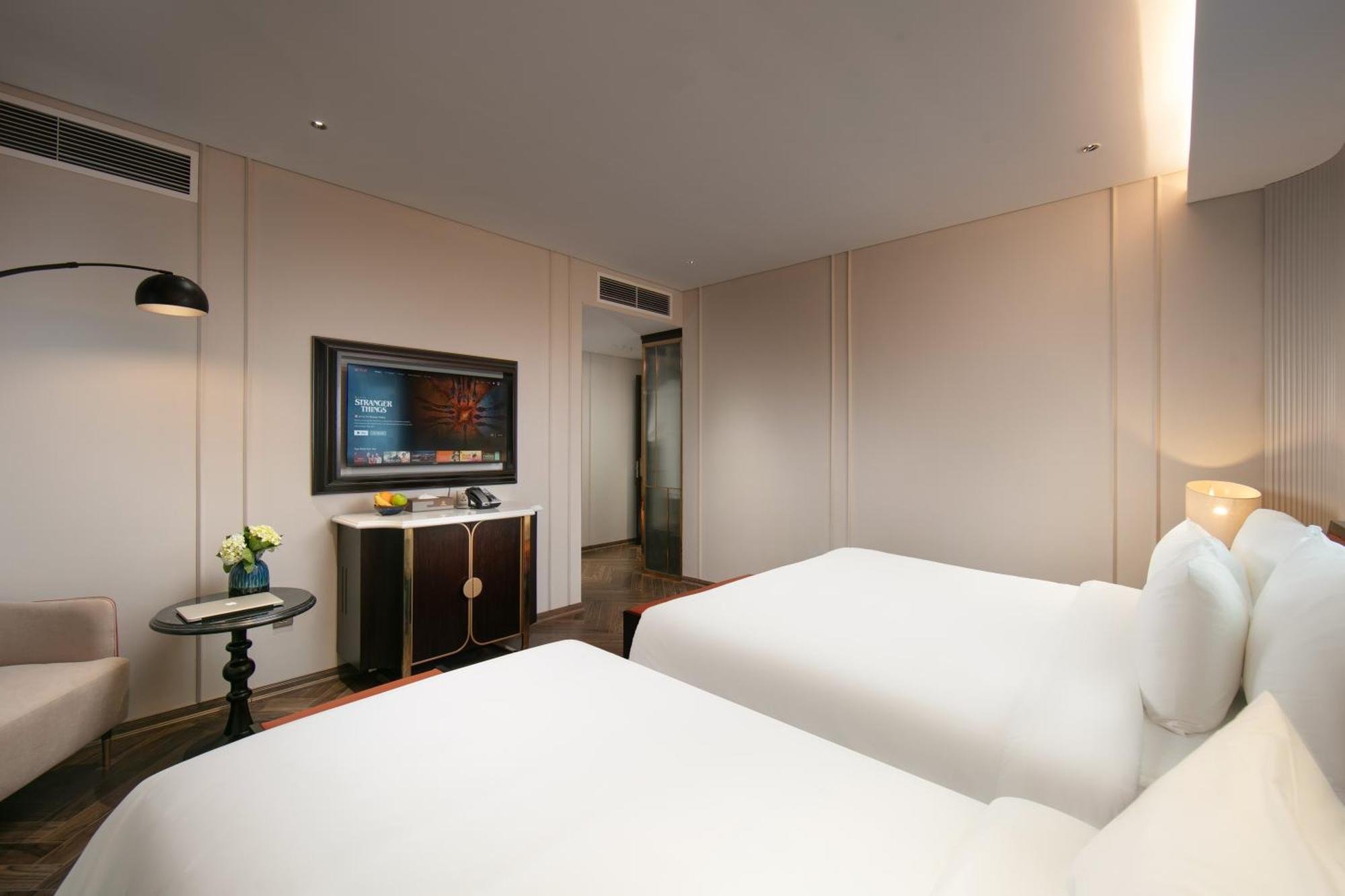 Executive Triple Room with Lake View