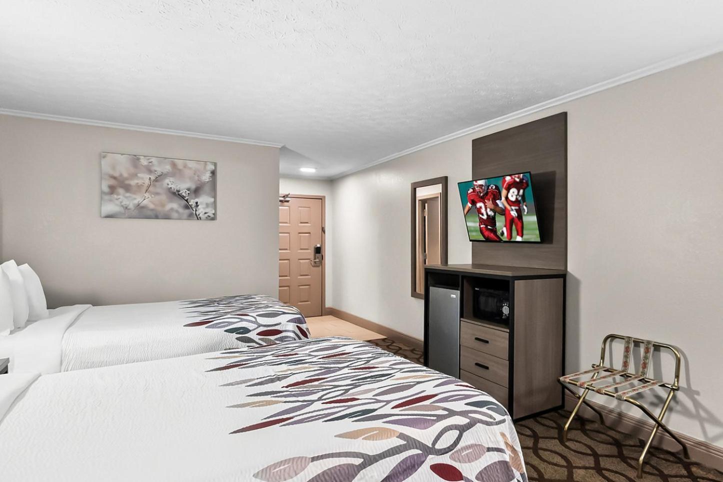 Deluxe Room with Two Queen Beds Non-Smoking