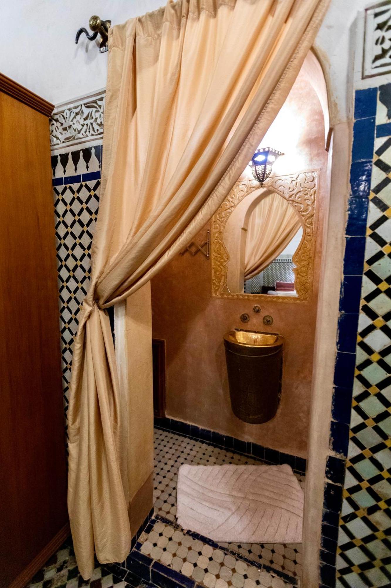 Large Double or Twin Room