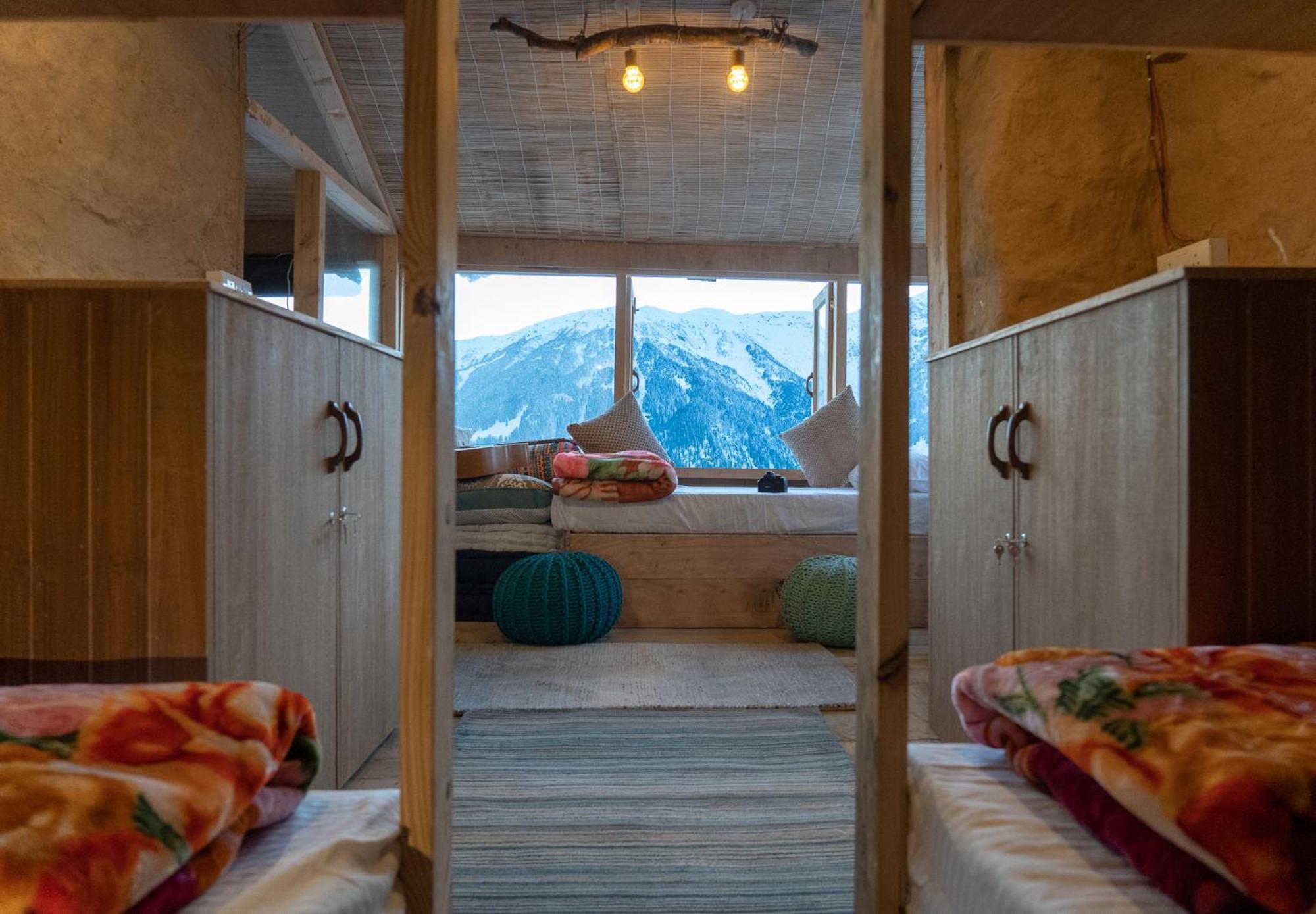 4-Bed Mixed Dormitory Room
