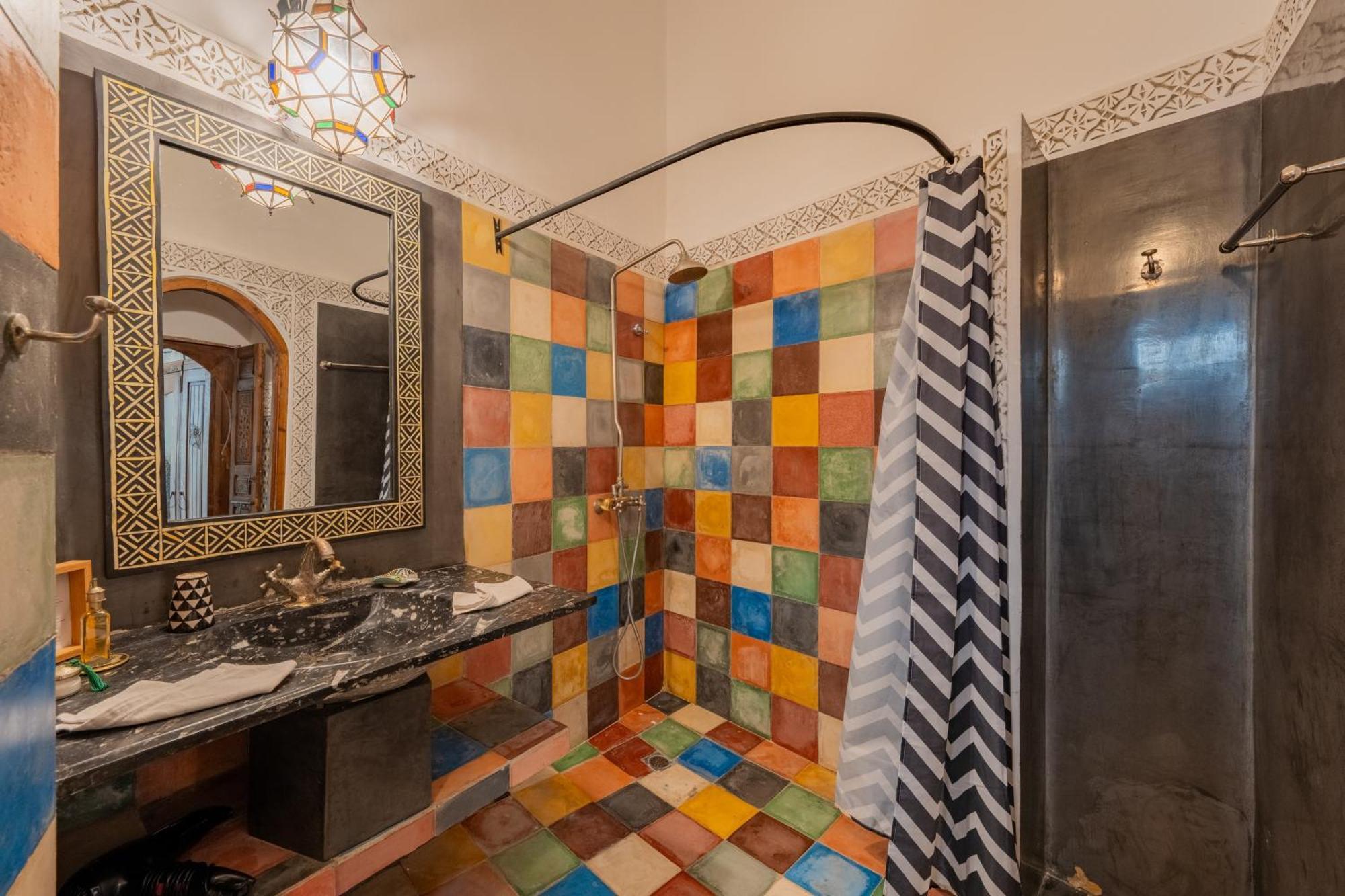 Sara Suite (2 Adults)