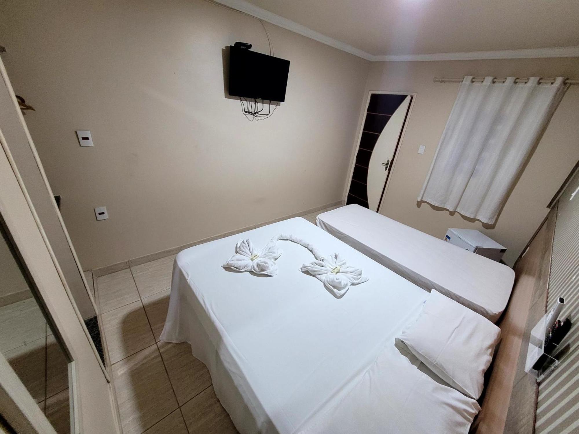 Economy Triple Room