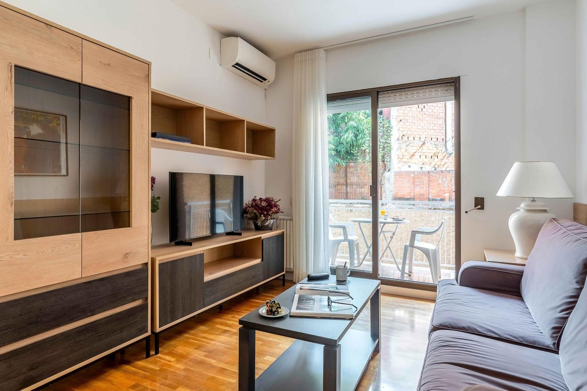 Two-Bedroom Apartment (4 Adults) - Top Floor without Elevator