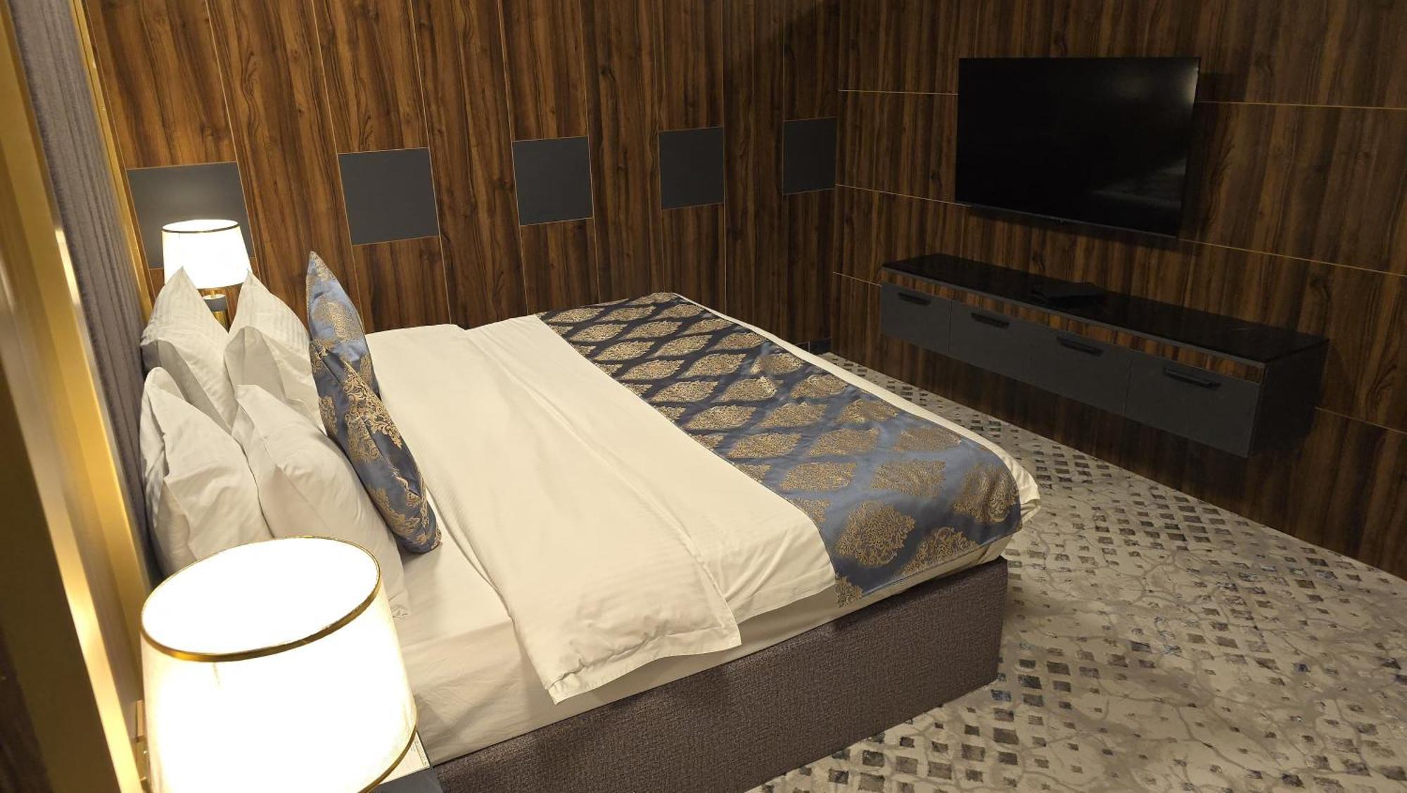 Executive Suite