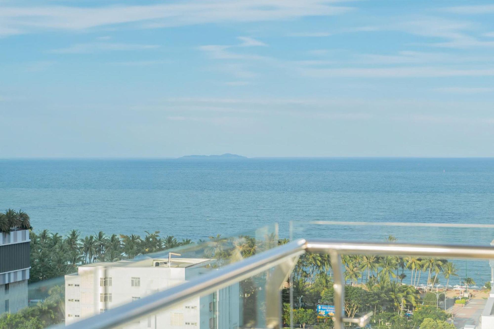 Suite with Sea View