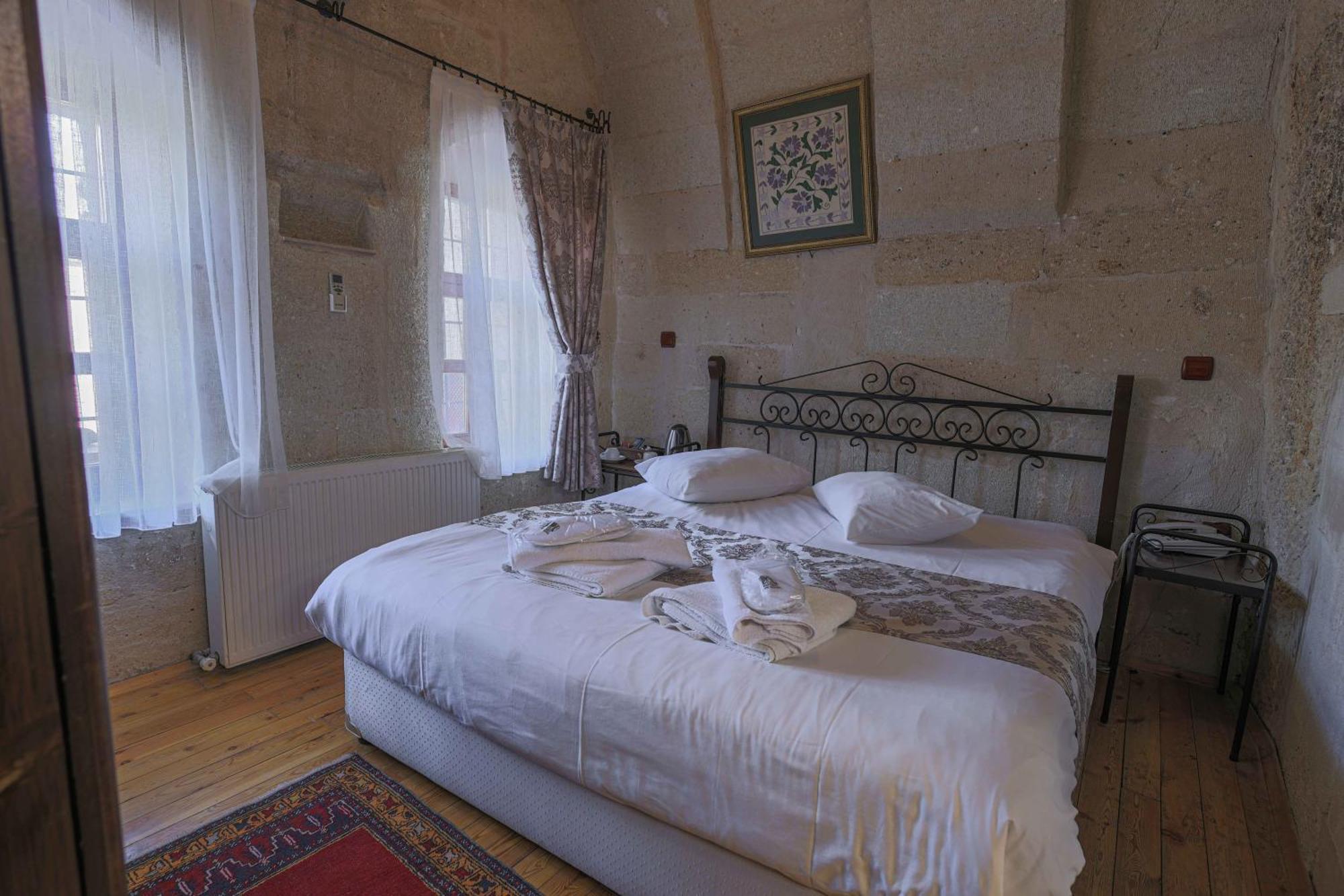 Classic Single Room