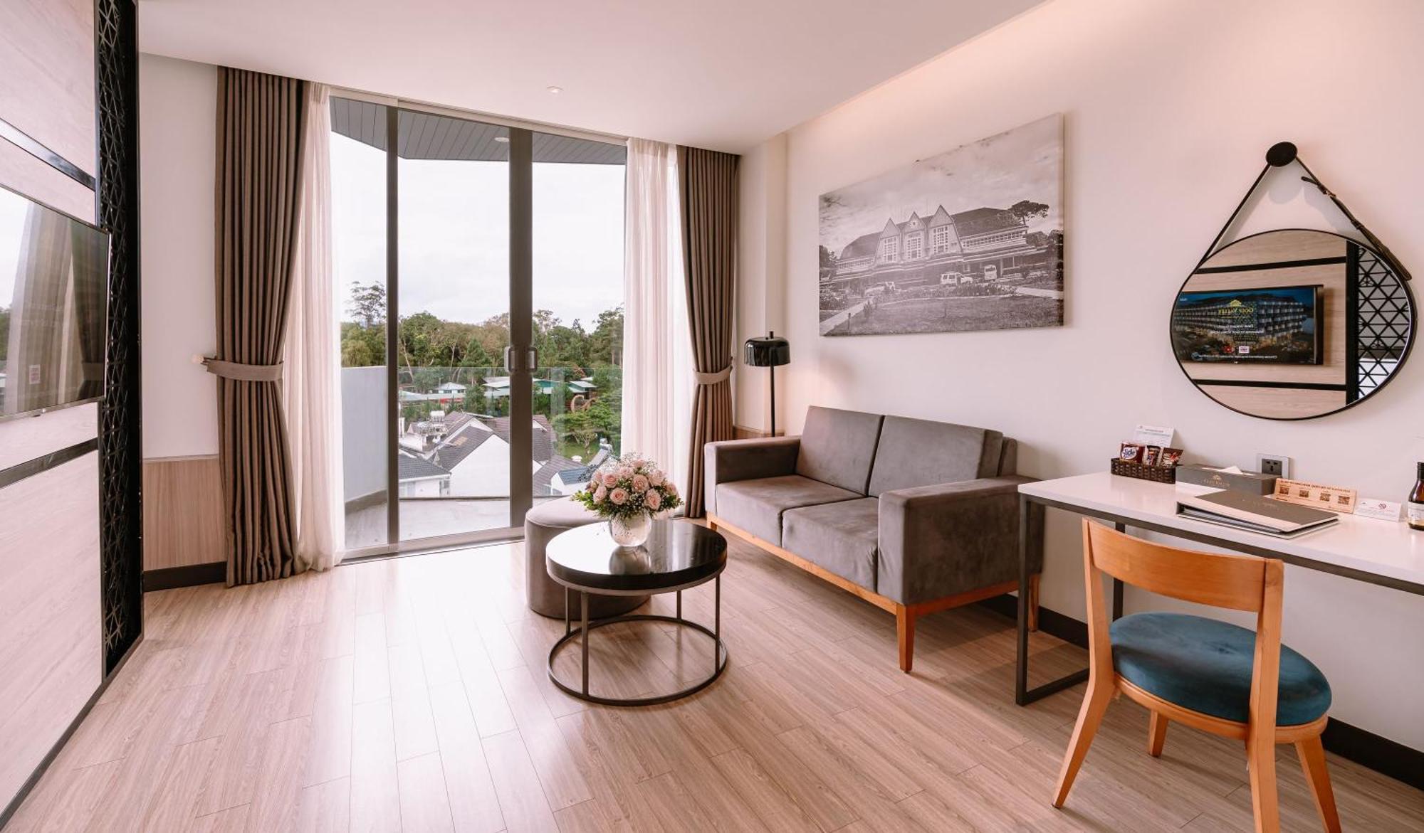 Premier Deluxe Double Room with Balcony with Free Herbal Foot Bath 15 mins