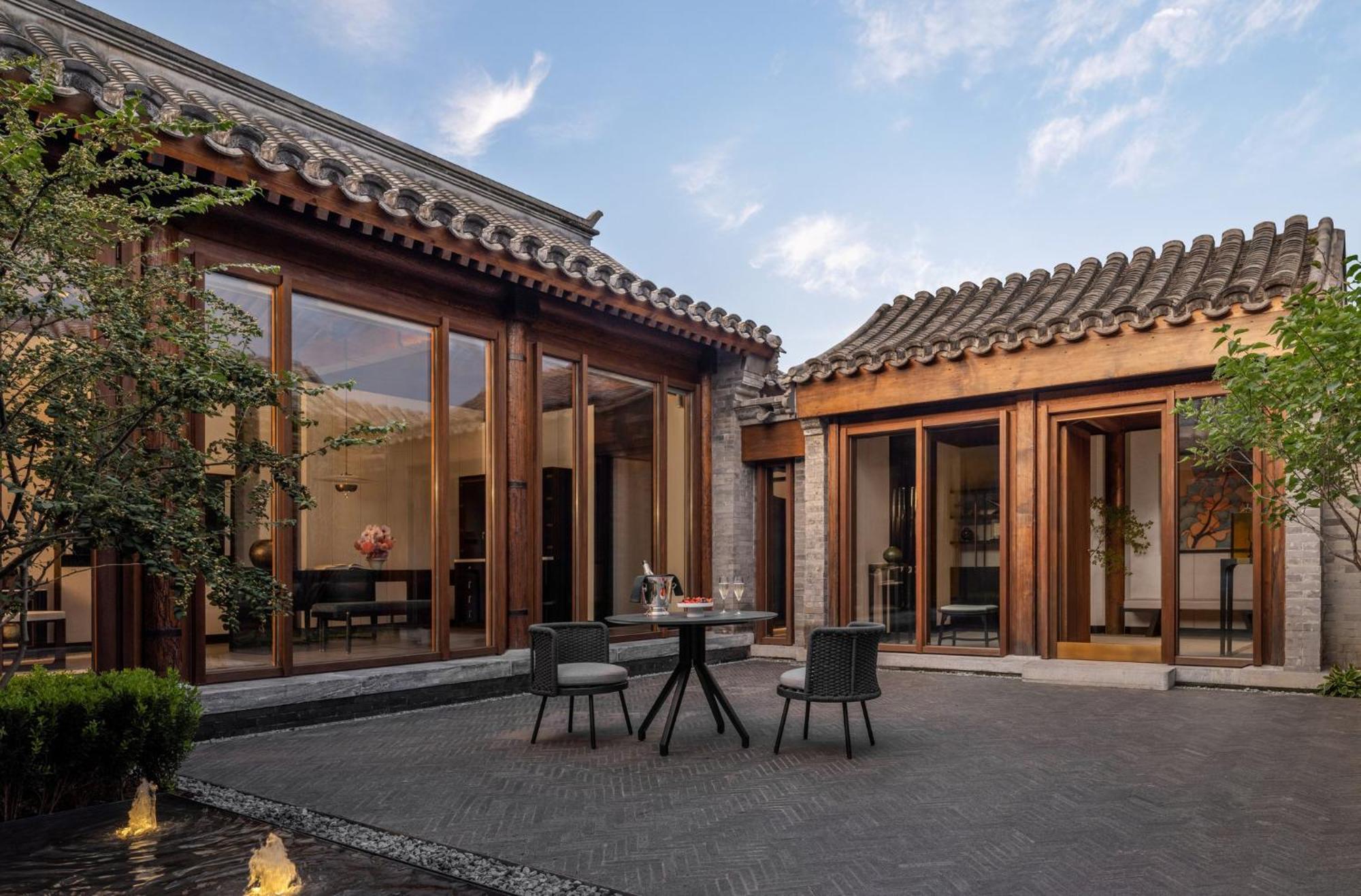 Grand Family Courtyard
