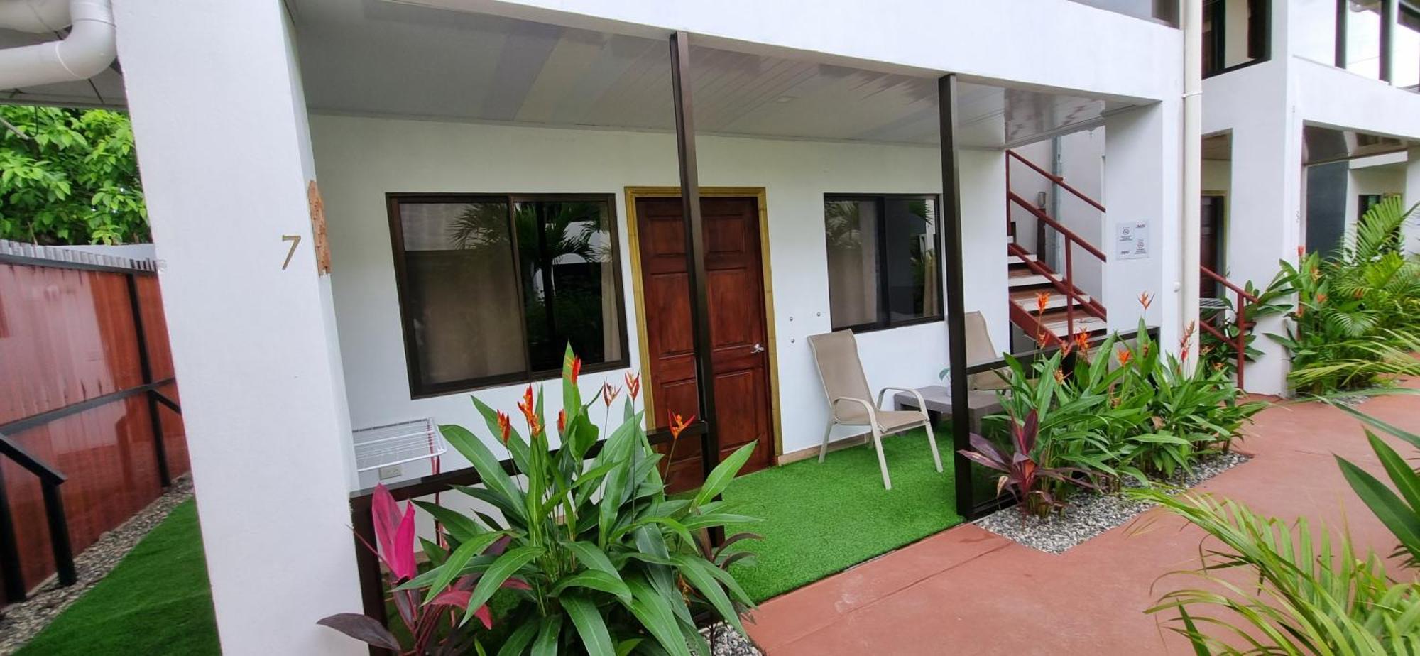 Apartment with Garden View