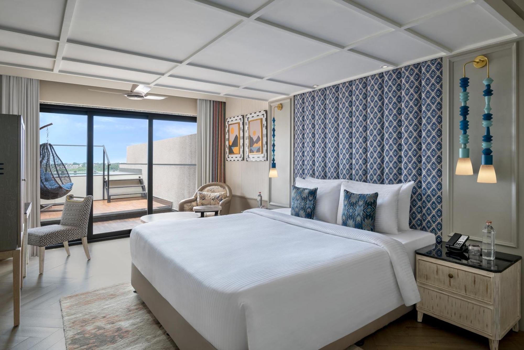 Club Room with Balcony, bathtub and private plunge Pool -  INR 1000 SPA Credit, 15% Discount on Food & Beverages