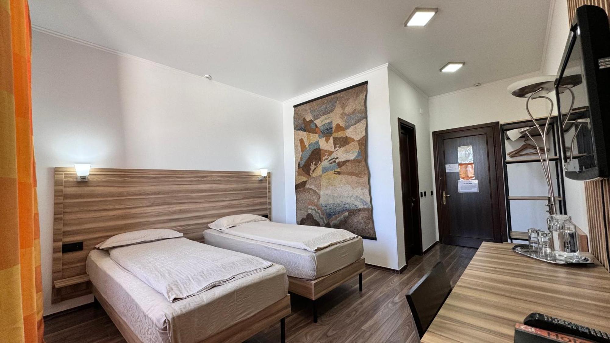Standard King Room