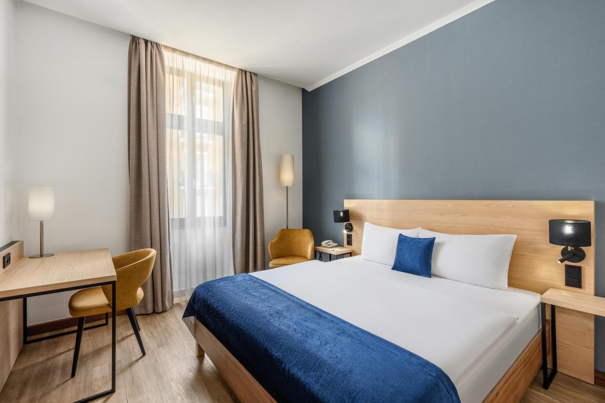 Comfort Double or Twin Room