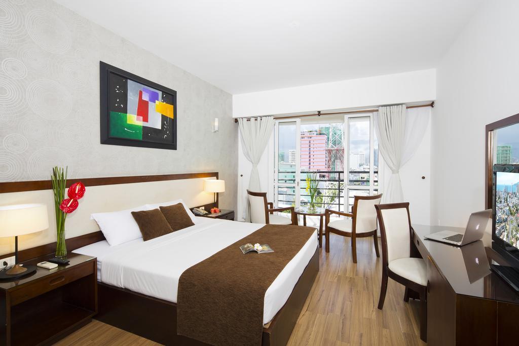 Senior Deluxe Double or Twin Room with Balcony
