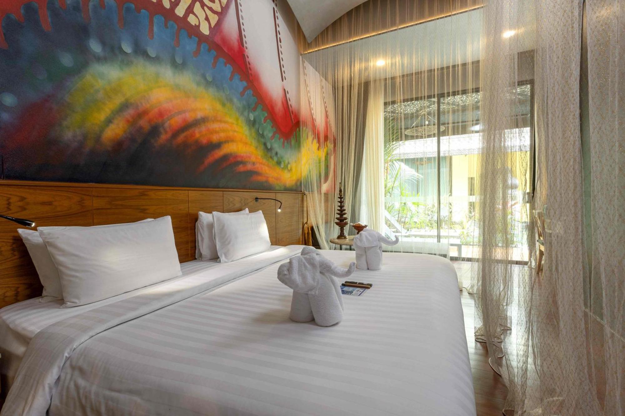 Double or Twin Room with Swimming Pool Access