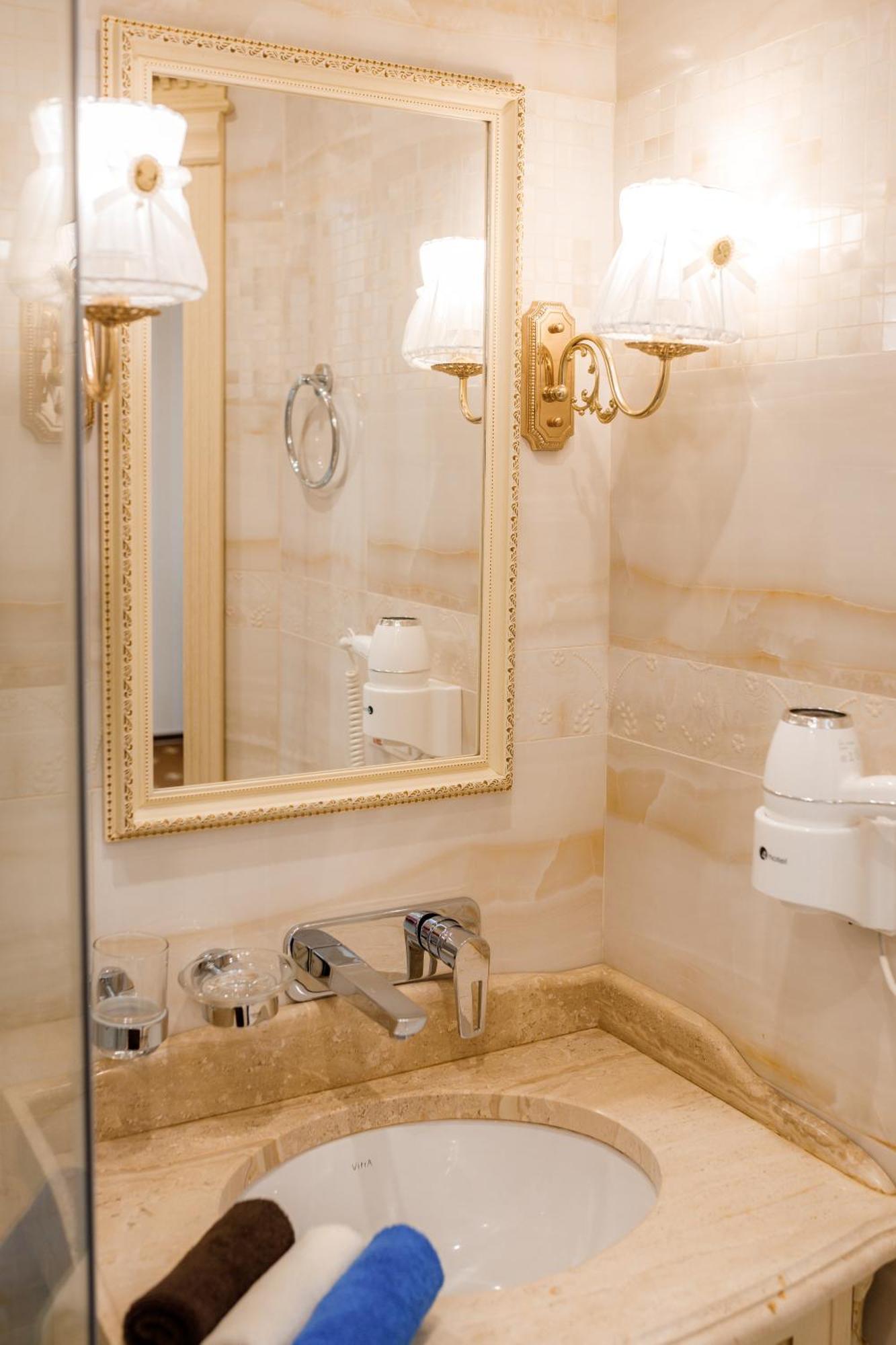 Deluxe Double with Balcony and Spa Access
