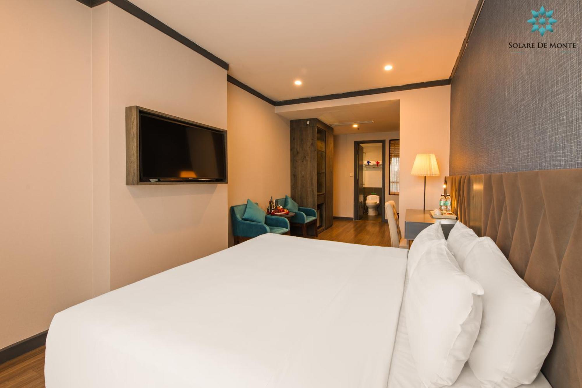 Honeymoon Suite - Balcony
