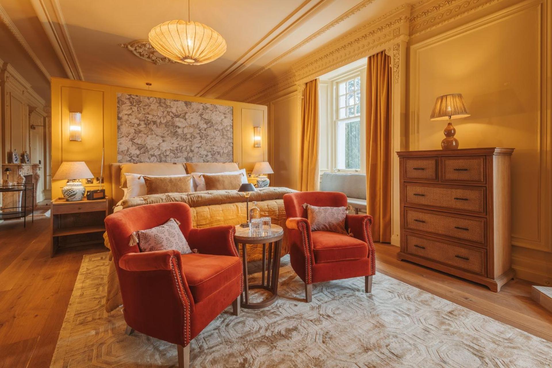 The Molyneaux Suite