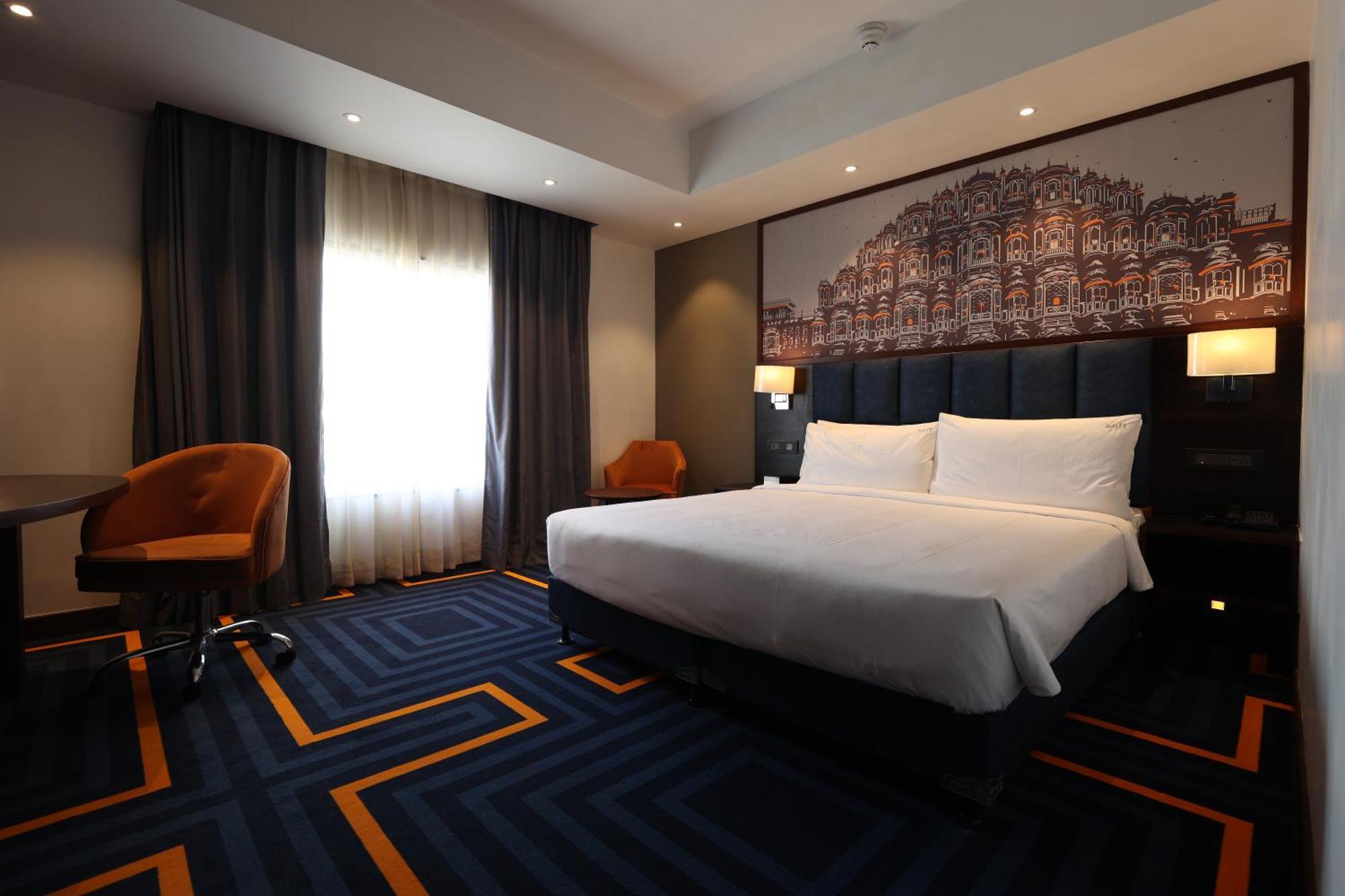 Standard King Room - High Floor