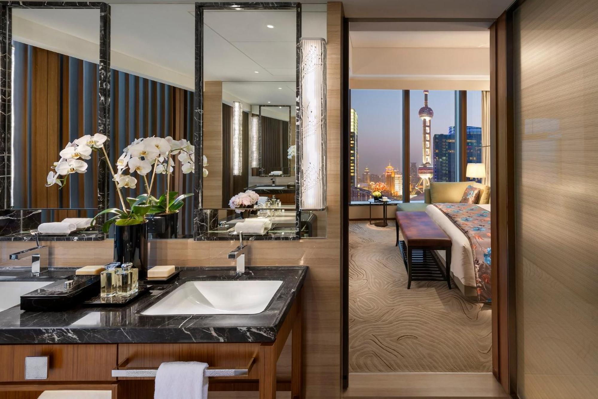 Pearl Tower Suite King