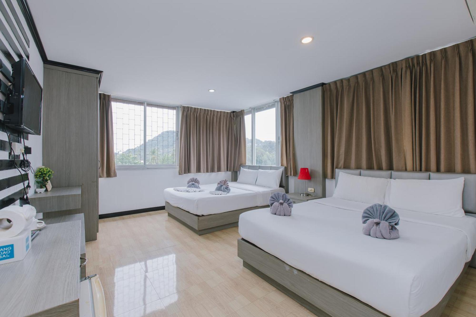 Quadruple Room with Sea View