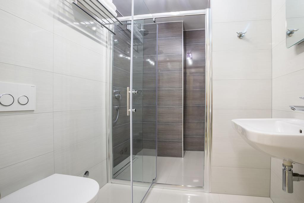 Superior Deluxe Double or Twin Room