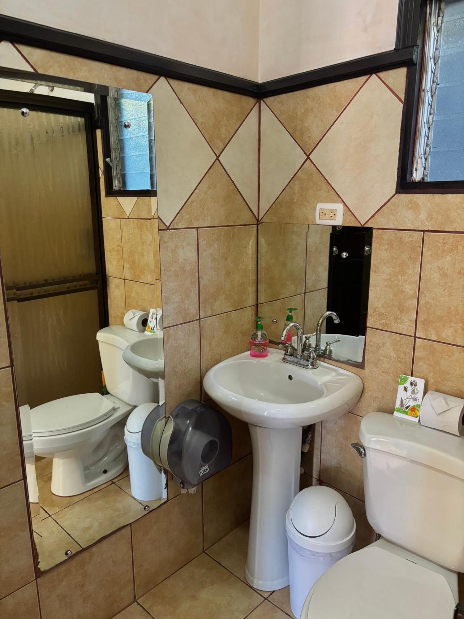 Quadruple Room with Private External Bathroom