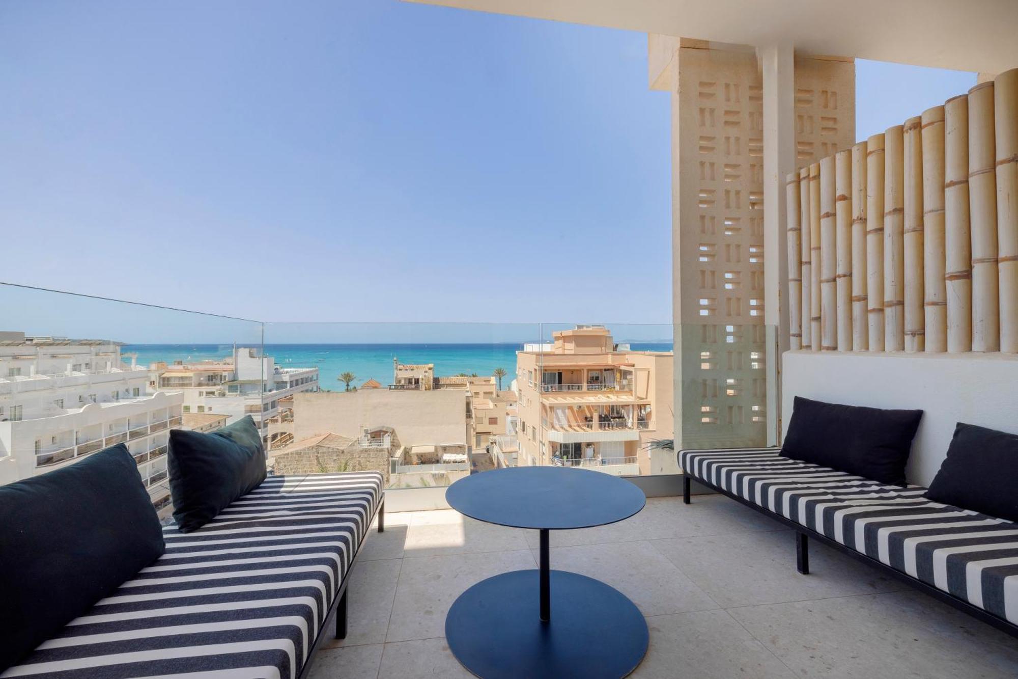 Double or Twin with Balcony and Partial Sea View