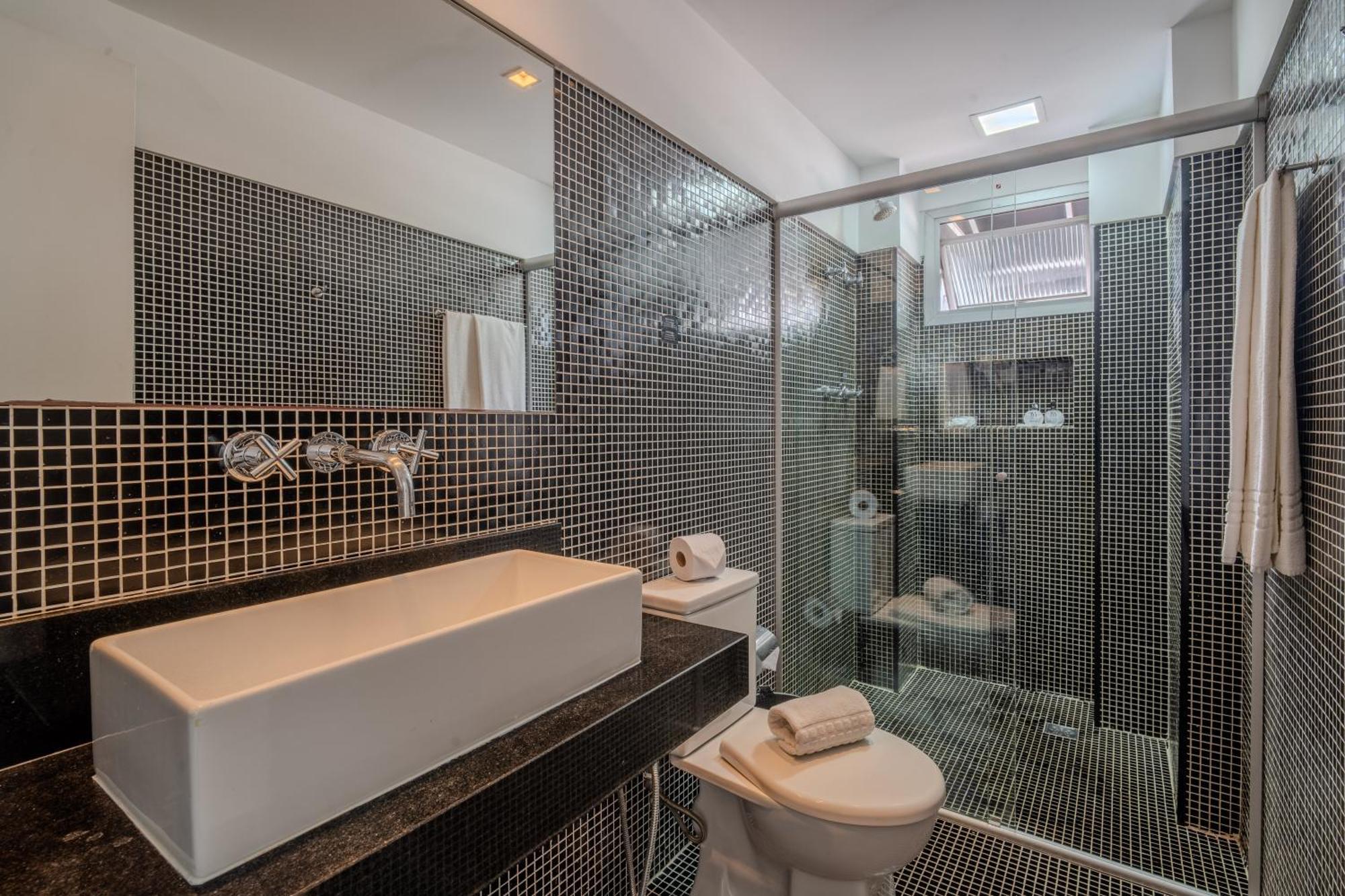 Suite (2 Adults)