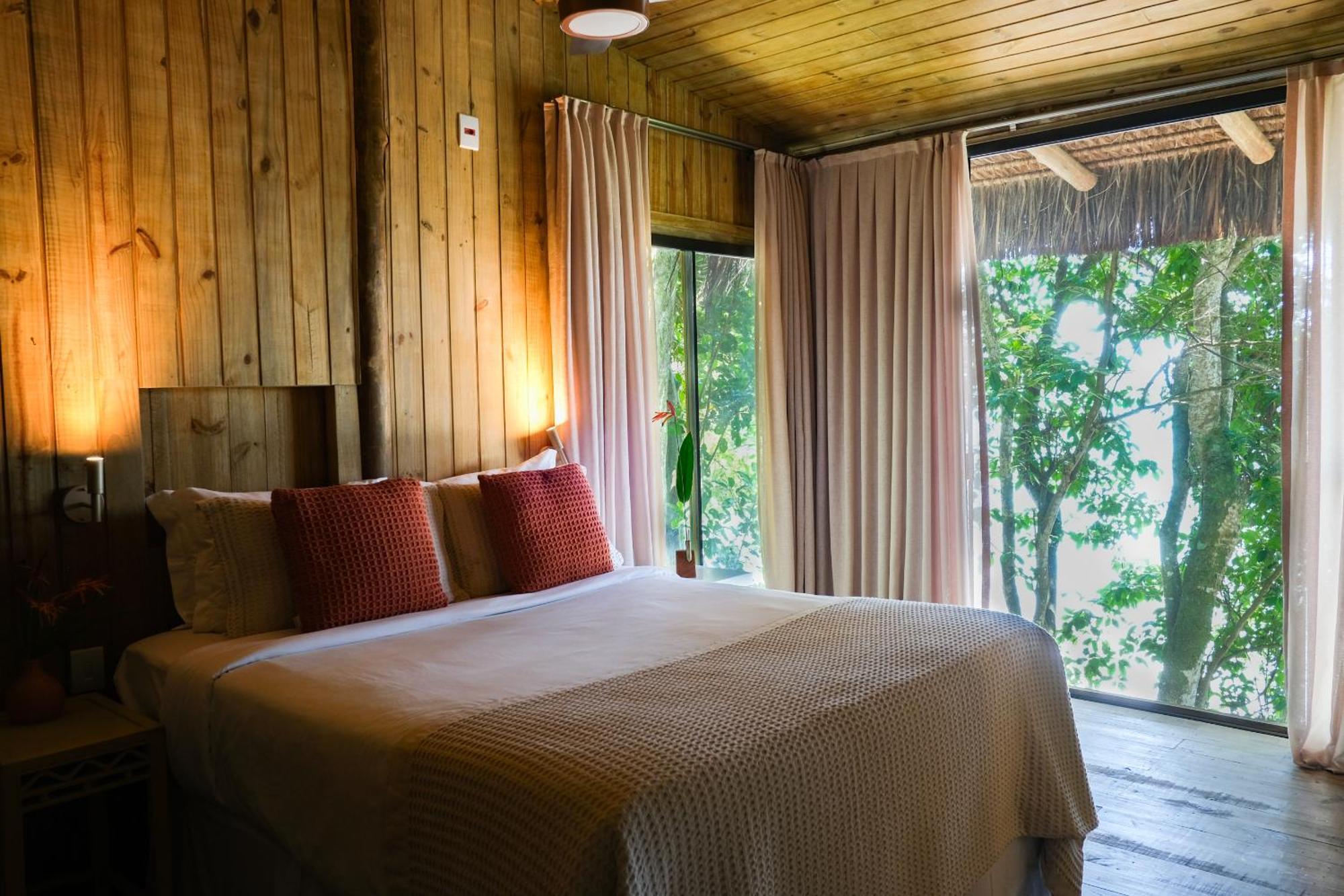 Deluxe Double Room with Bath