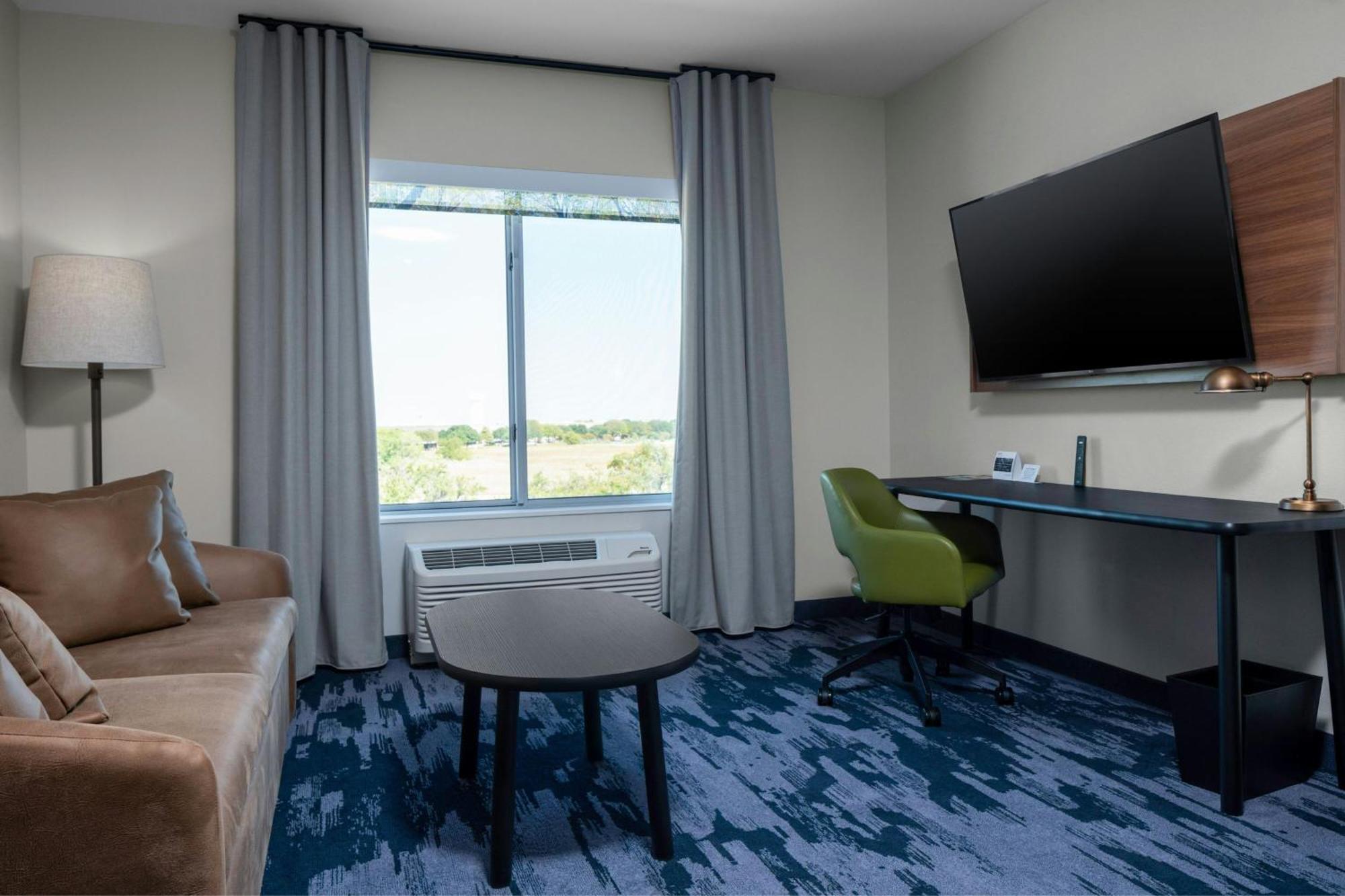 King Room with Roll-In Shower and Sofa Bed - Mobility Access