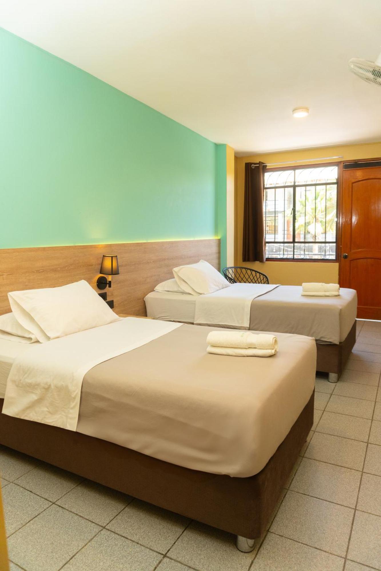 Twin Room with Private Bathroom