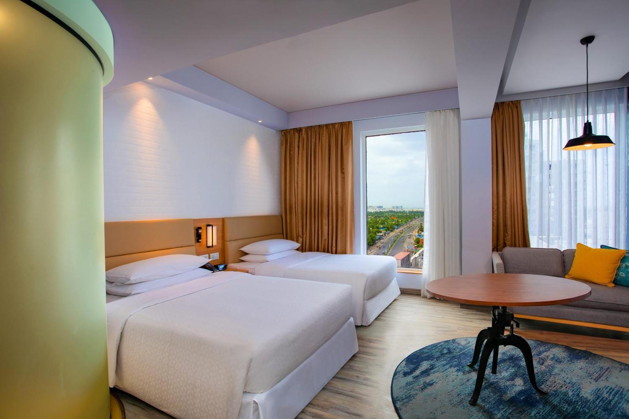 Executive Twin Bed Room - 10% Off on Restaurant, INR 500 hotel credits on F&B per stay