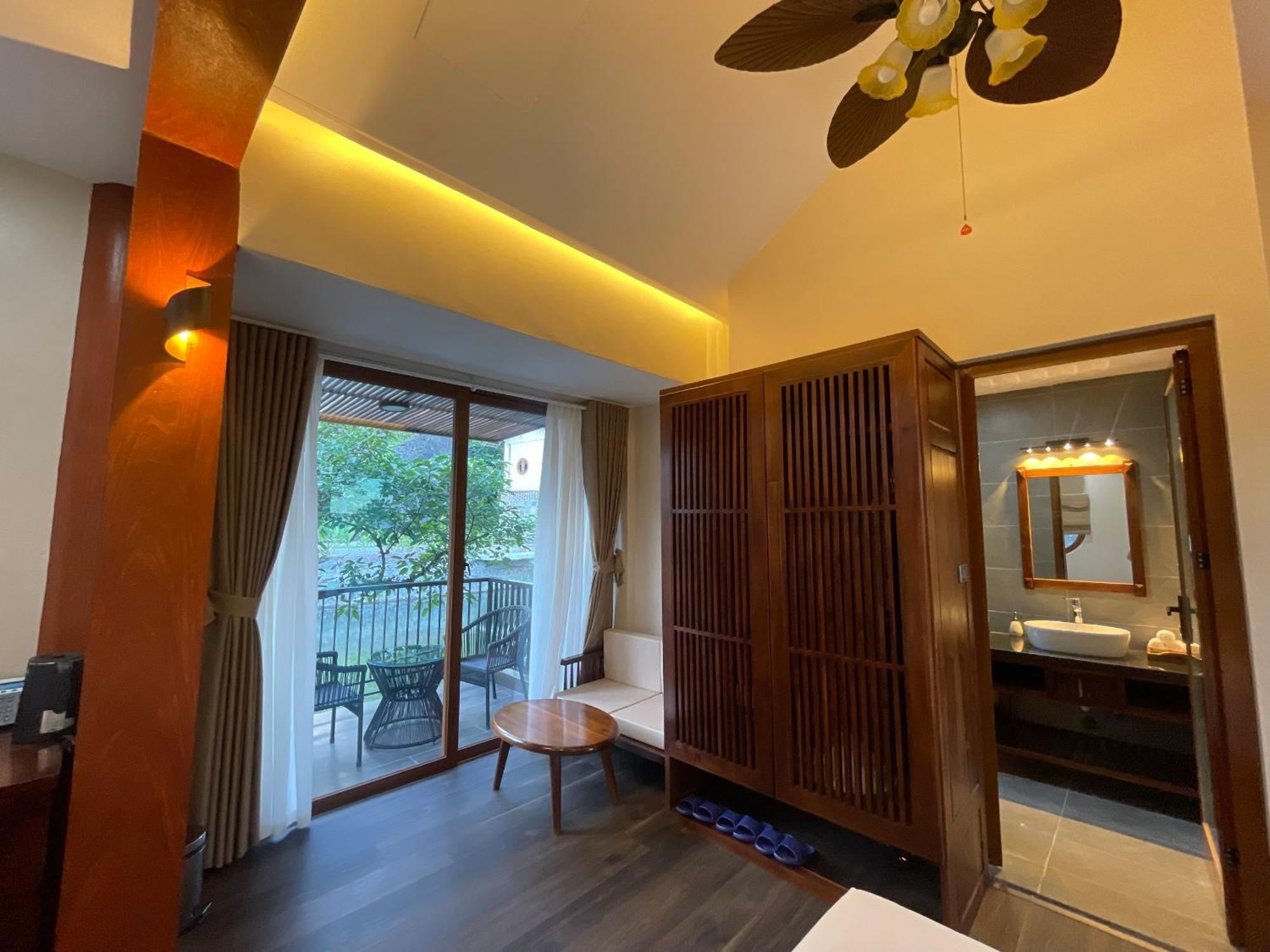 Triple Room with Garden View