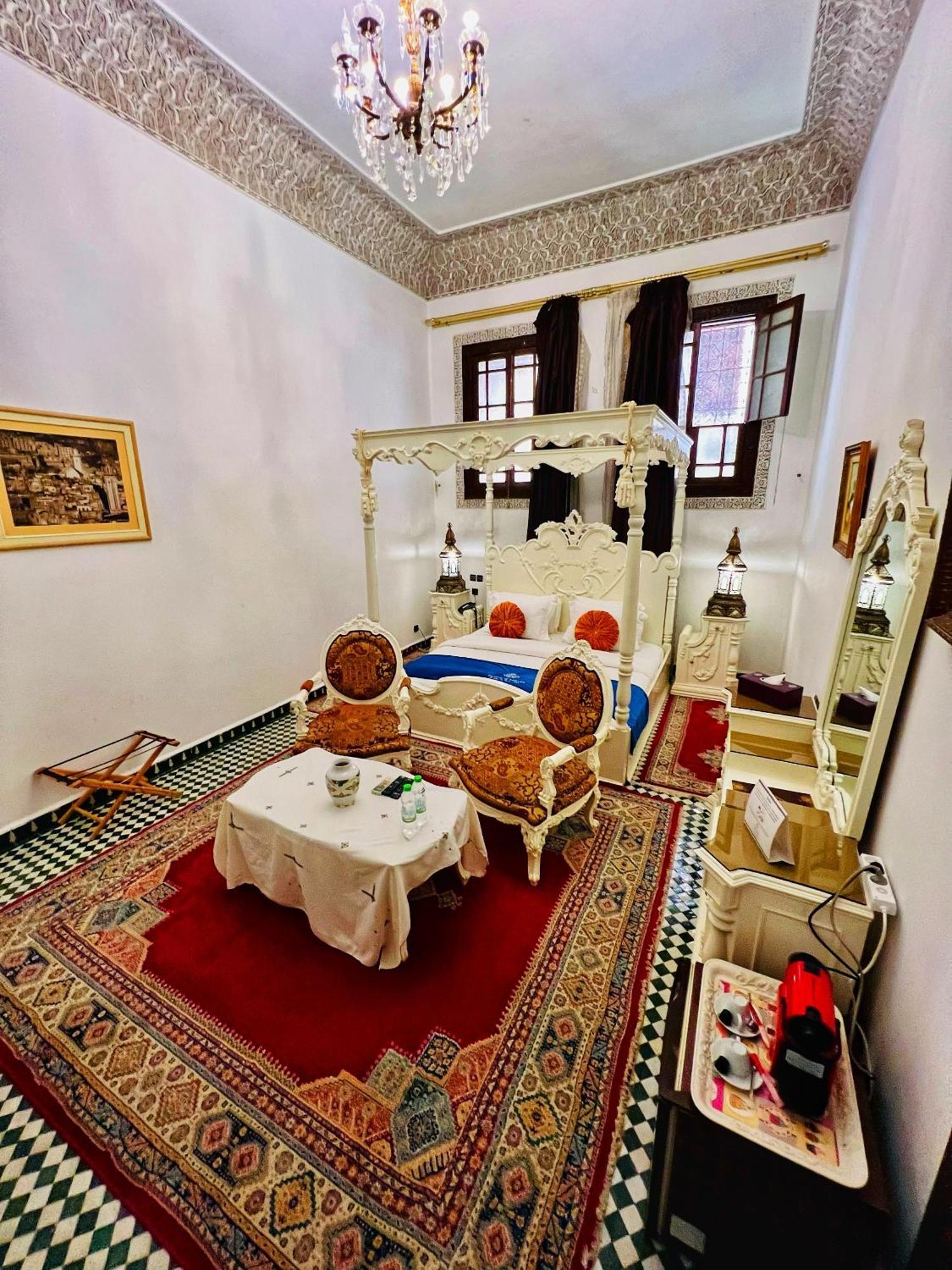 Junior Suite with Canal View