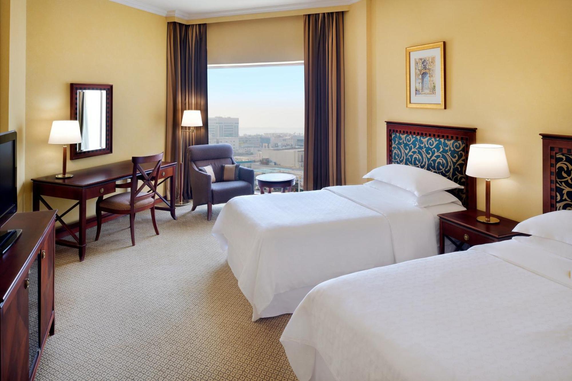Club Twin beds Room, Club lounge access, Guest room