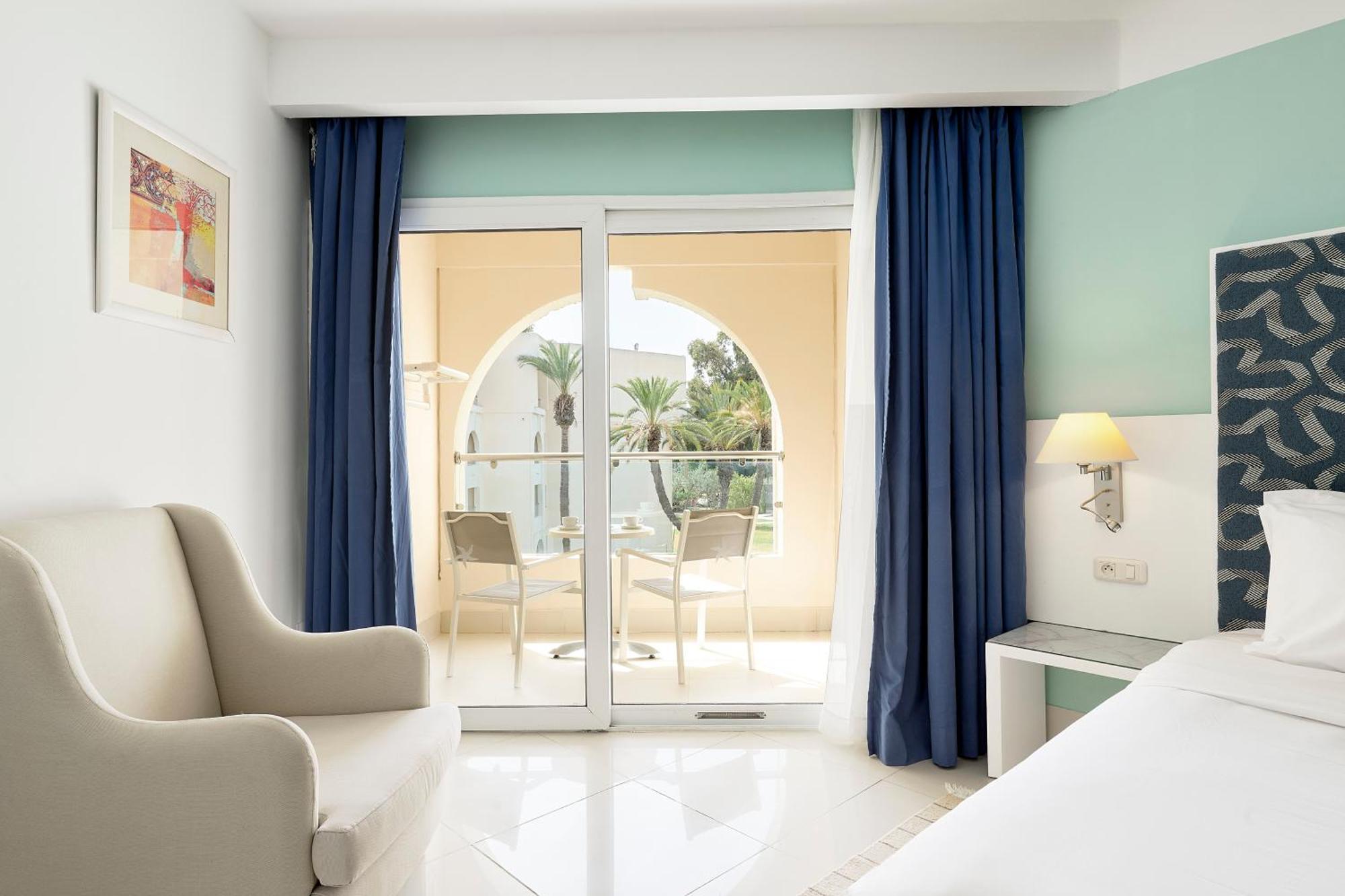 Single Room with Garden View
