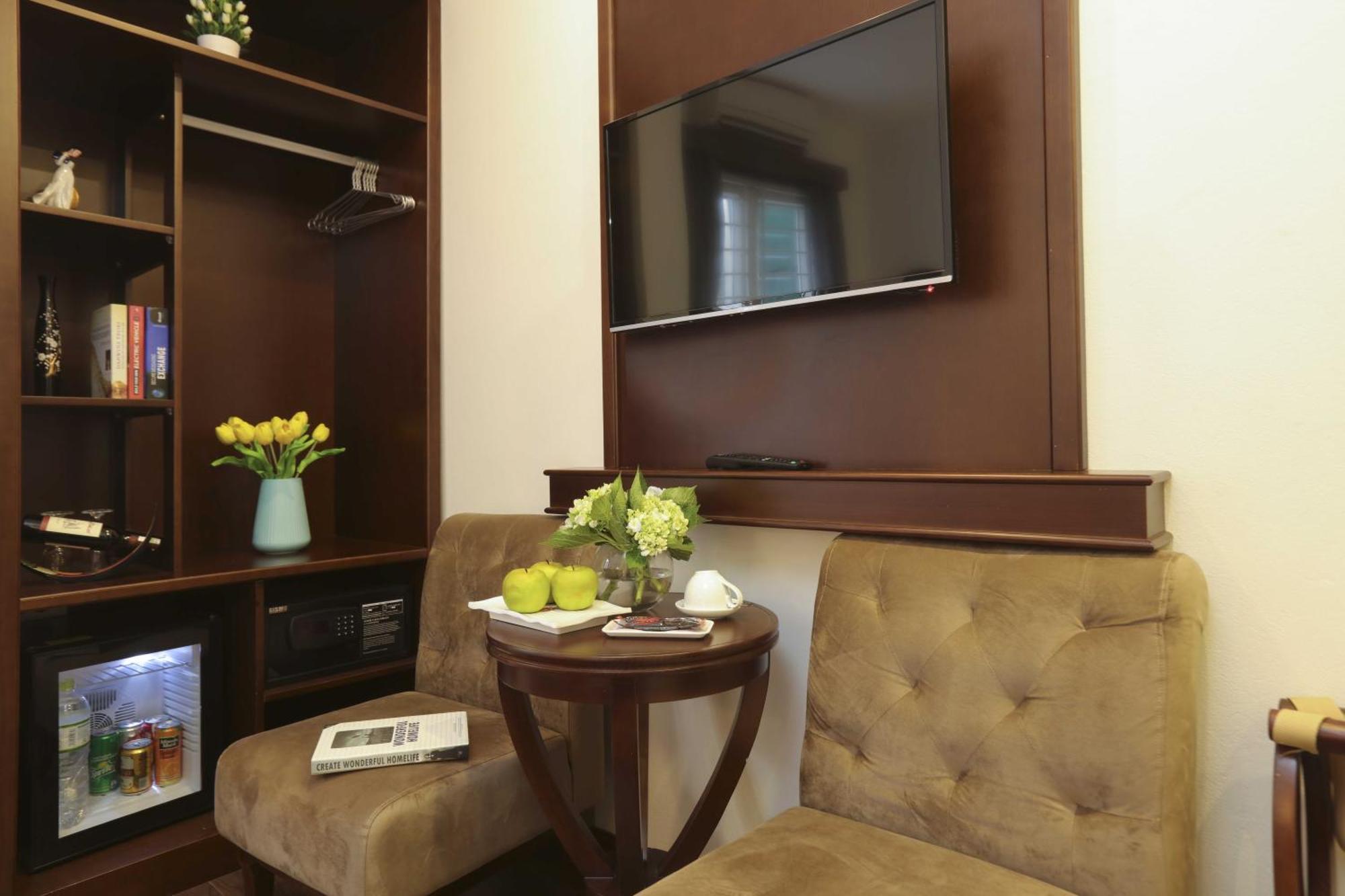 Deluxe Double or Twin Room