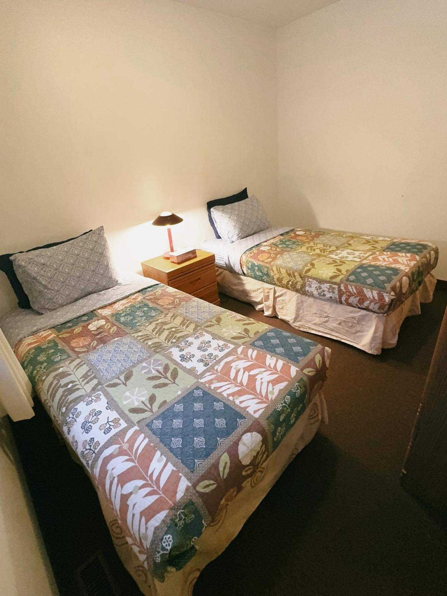 Twin Room with Shared Bathroom