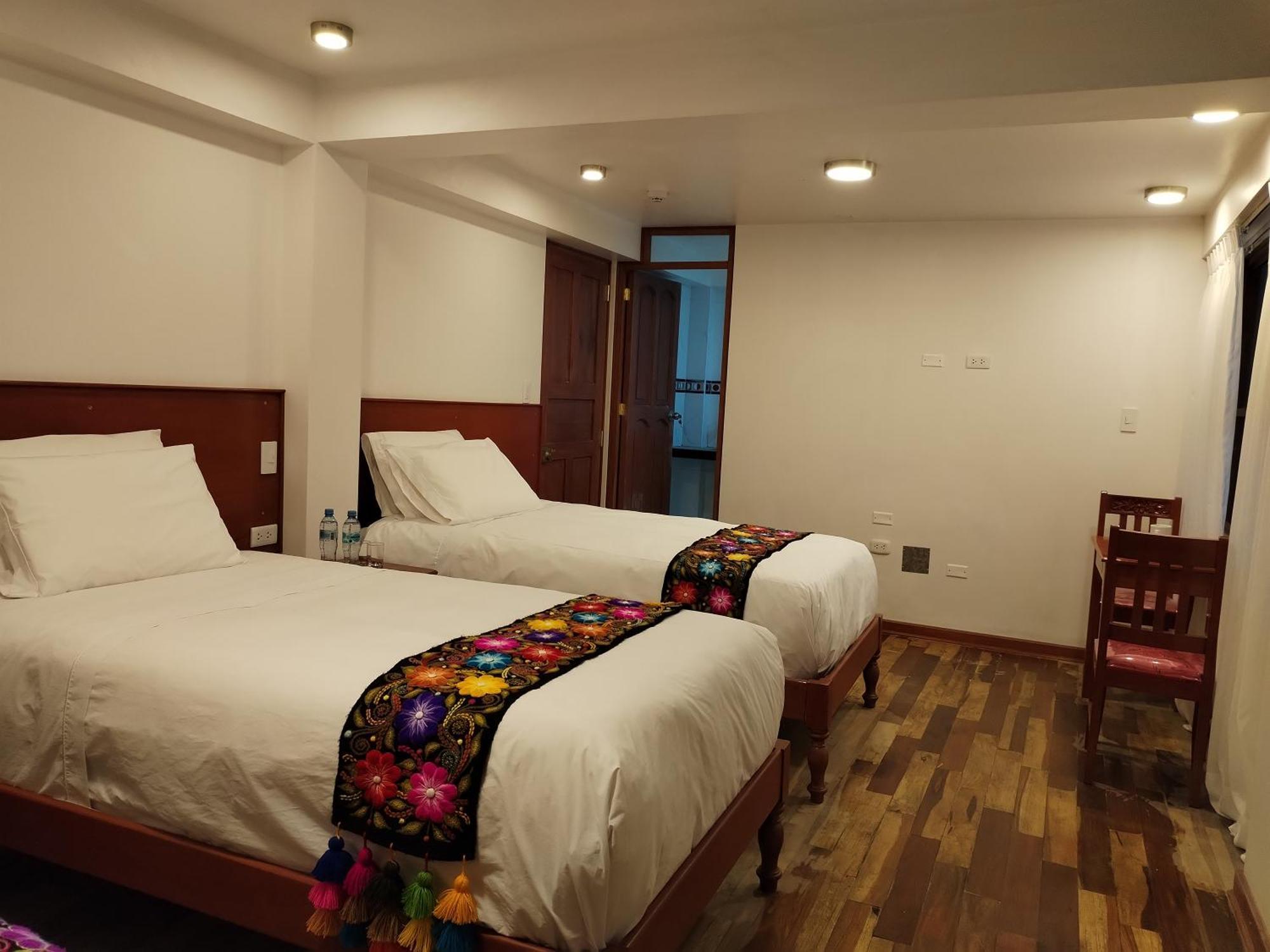 Standard Twin Room