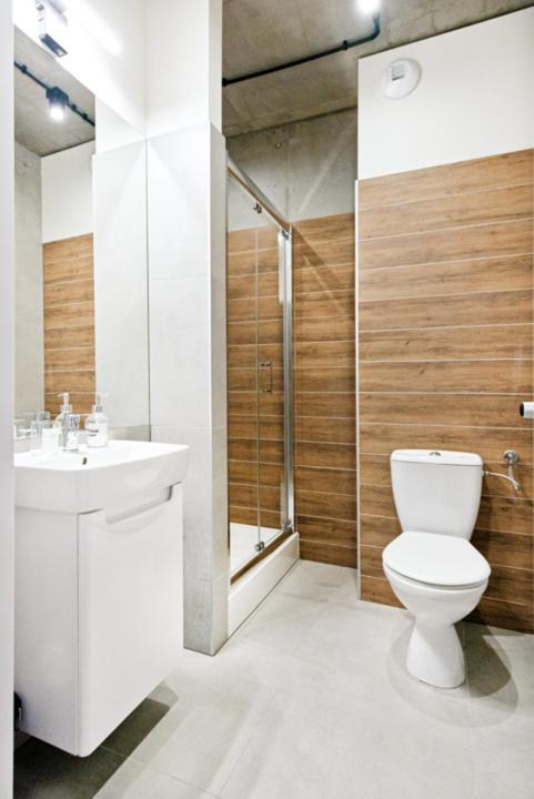 Twin Room with Private Bathroom