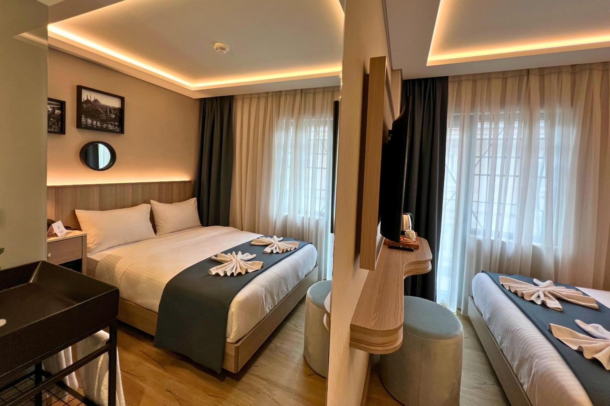 Superior King Room