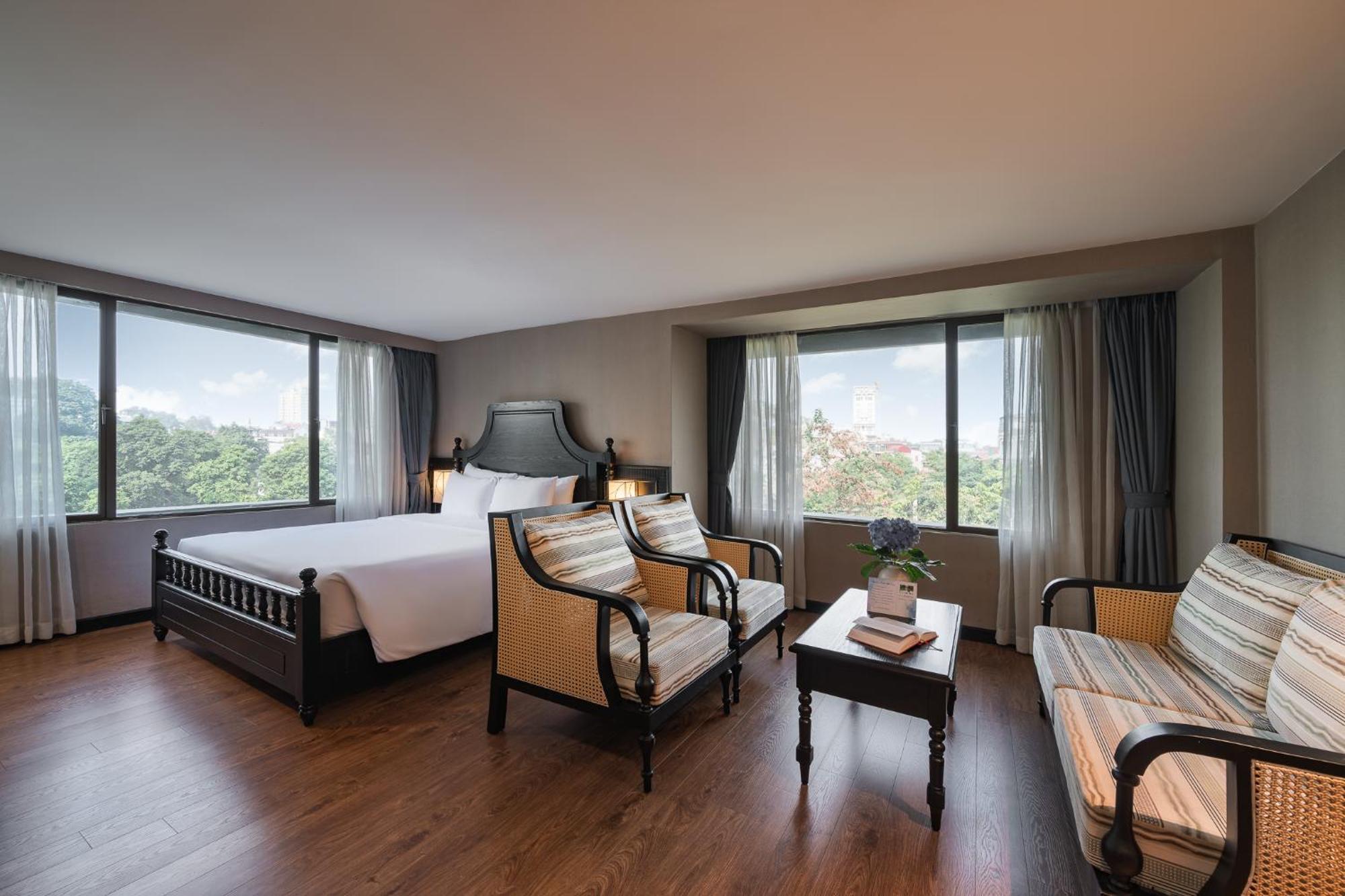 Executive City View