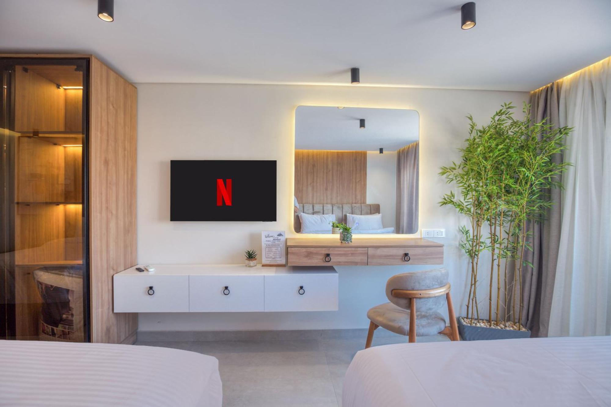 Quadruple Room with Mountain View