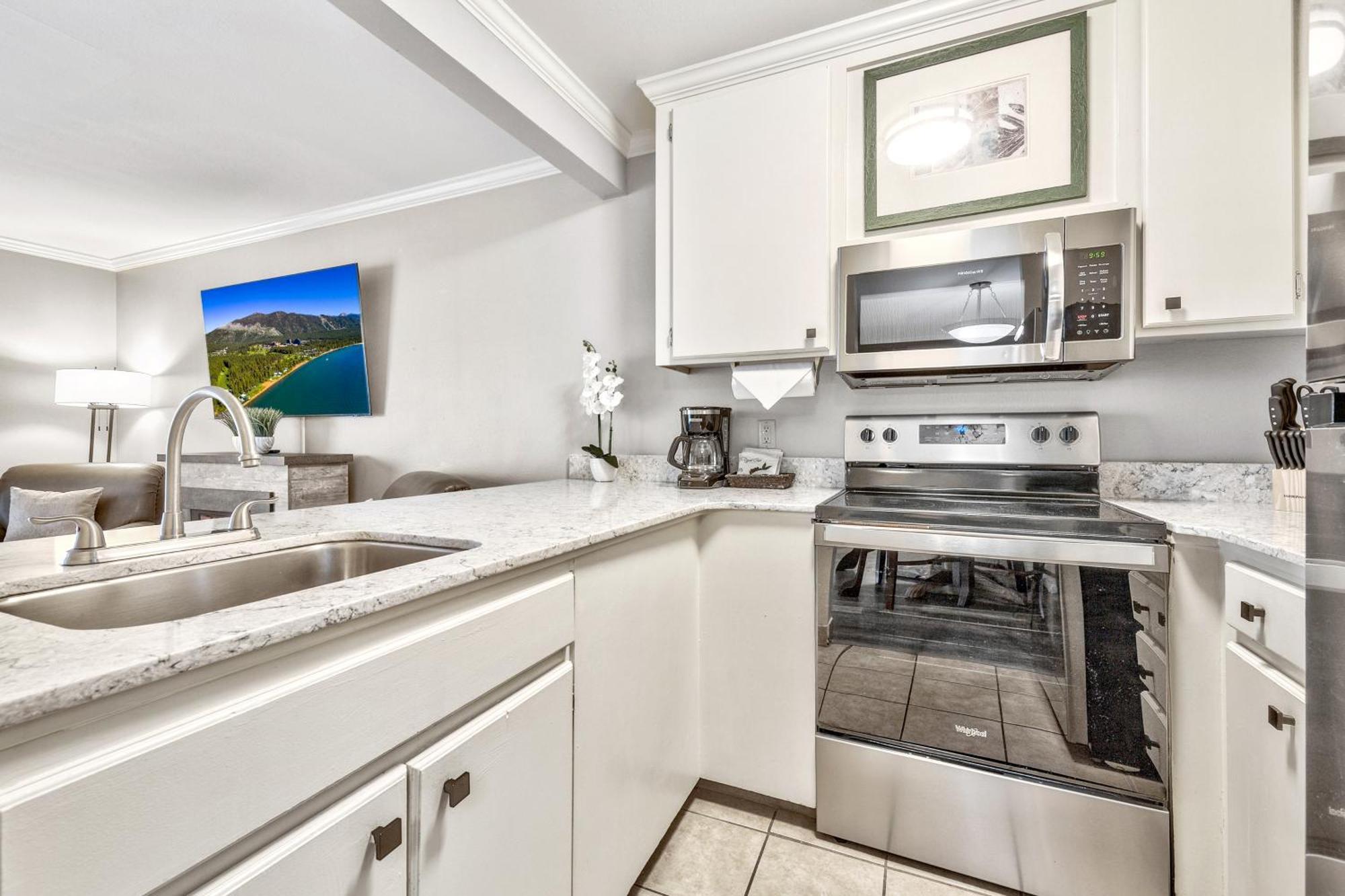 One-Bedroom Deluxe Suite